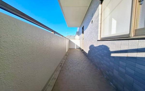 �_�ސ쌧���s������h�͌�6���ڂ̒��Ã}���V�����̃o���R�j�[