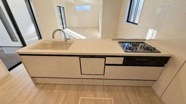 �_�ސ쌧���l�s�s�}�擌�R�c1���ڂ̐V�z��ˌ��ẴL�b�`��