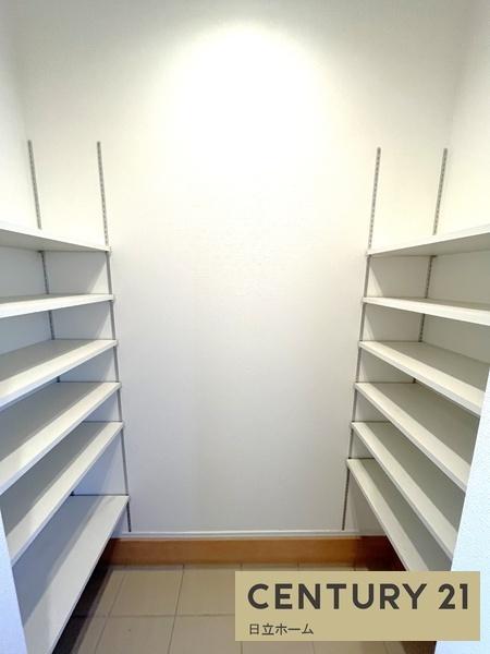 �_�ސ쌧���s�����扤�T����5���ڂ̐V�z��ˌ��Ă̎��[