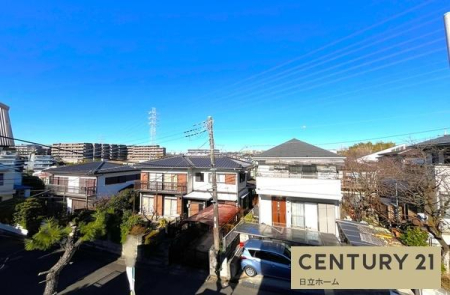 �_�ސ쌧���s�����扤�T����5���ڂ̐V�z��ˌ��Ă̏Z�˂���̒��]�ʐ^