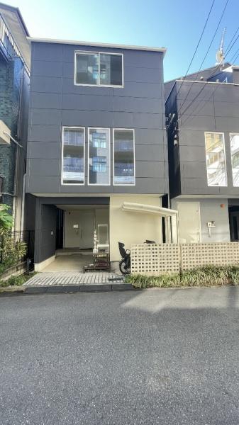 �_�ސ쌧���l�s����ԍ璬4���ڂ̒��È�ˌ��Ă̂��̑����n