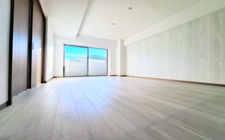 �_�ސ쌧���l�s�����Z�Y2���ڂ̒��Ã}���V�����̃��r���O