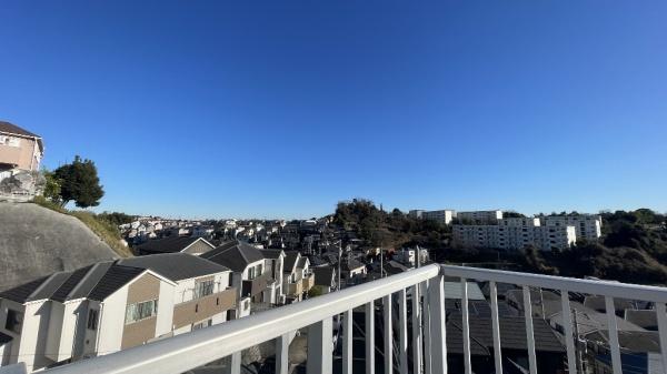 �_�ސ쌧���l�s���i�c�k2���ڂ̒��Ã}���V�����̏Z�˂���̒��]�ʐ^