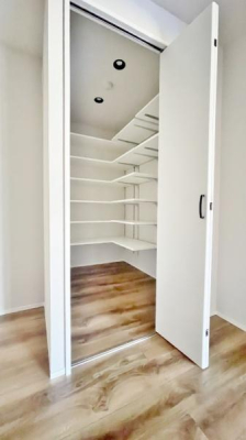 �_�ސ쌧���l�s���Z�c��1���ڂ̒��Ã}���V�����̎��[