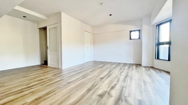 �_�ސ쌧���l�s���Z�c��1���ڂ̒��Ã}���V�����̃��r���O