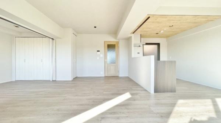 �_�ސ쌧���l�s���Z�c��1���ڂ̒��Ã}���V�����̃��r���O