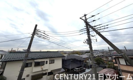 �_�ސ쌧���l�s�t���꒬�̐V�z��ˌ��Ă̑O�ʓ��H�܂ތ��n�ʐ^