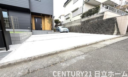 �_�ސ쌧���l�s�t���꒬�̐V�z��ˌ��Ă̒��ԏ�