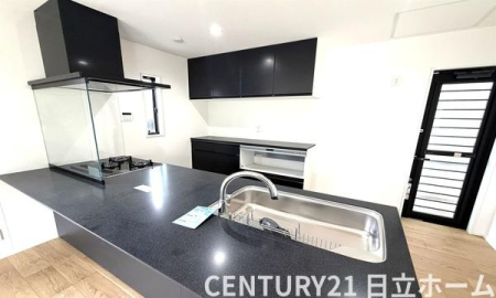 �_�ސ쌧���l�s�t���꒬�̐V�z��ˌ��ẴL�b�`��