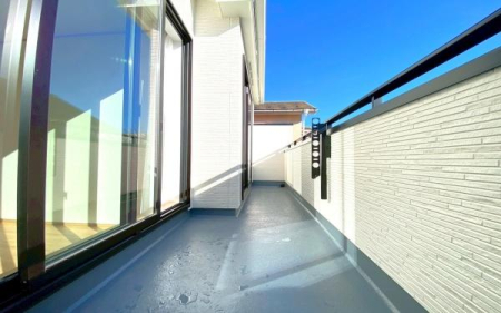 �_�ސ쌧���l�s���撆��3���ڂ̐V�z��ˌ��Ẵo���R�j�[