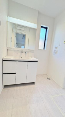 �_�ސ쌧���l�s�t��`�c��5���ڂ̐V�z��ˌ��Ă̐��ʑ�E���ʏ�