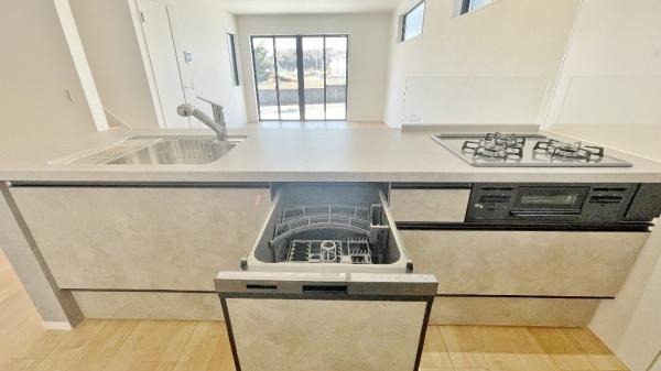 �_�ސ쌧���l�s�˒ˋ斓�쒬�̐V�z��ˌ��ẴL�b�`��