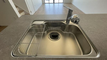 �_�ސ쌧���l�s�˒ˋ斓�쒬�̐V�z��ˌ��ẴL�b�`��