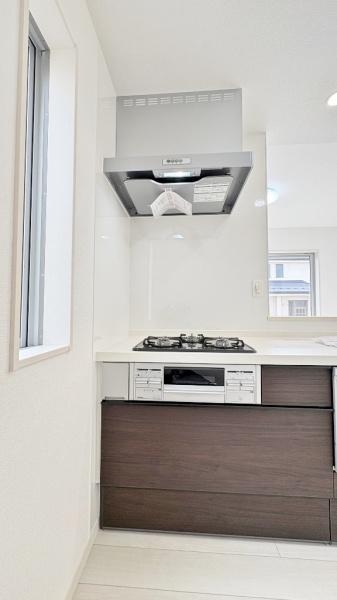 �_�ސ쌧���l�s�΋抛��4���ڂ̐V�z��ˌ��ẴL�b�`��