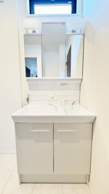 �_�ސ쌧���l�s���J�扺���J3���ڂ̐V�z��ˌ��Ă̐��ʑ�E���ʏ�