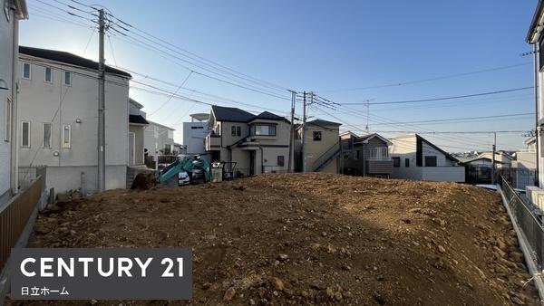 �_�ސ쌧���l�s���捡�h���̐V�z��ˌ��Ă̑O�ʓ��H�܂ތ��n�ʐ^