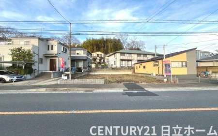 �_�ސ쌧���l�s�t��S���̐V�z��ˌ��Ă̑O�ʓ��H�܂ތ��n�ʐ^