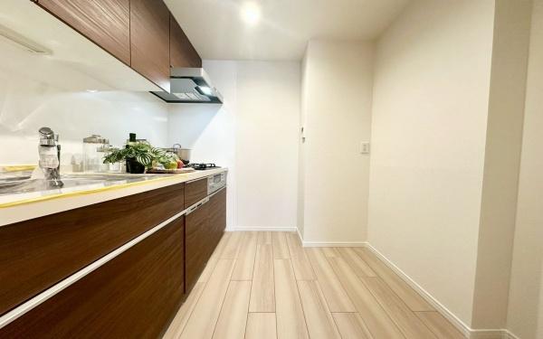 �_�ސ쌧���s�{�O�擌�L�n3���ڂ̒��Ã}���V�����̃L�b�`��