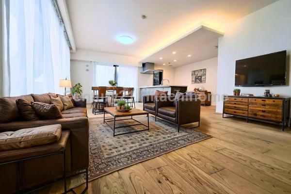 �_�ސ쌧���s�����扤�T����1���ڂ̒��Ã}���V�����̃��r���O