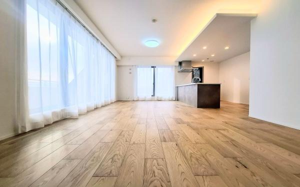 �_�ސ쌧���s�����扤�T����1���ڂ̒��Ã}���V�����̃��r���O