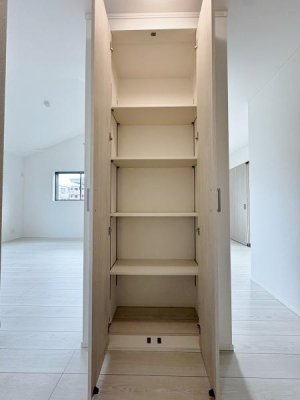 �_�ސ쌧������s�����̐V�z��ˌ��Ă̎��[