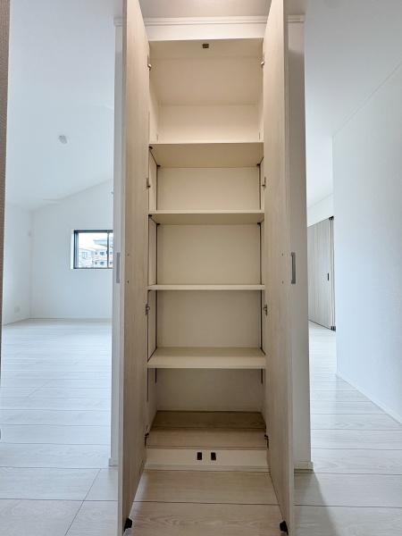 �_�ސ쌧������s�����̐V�z��ˌ��Ă̎��[