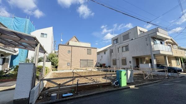 �_�ސ쌧���s�����捡�䐼���̐V�z��ˌ��Ă̂��̑����n