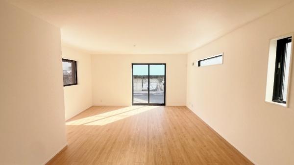 �_�ސ쌧���l�s����折���J��2���ڂ̐V�z��ˌ��Ẵ��r���O