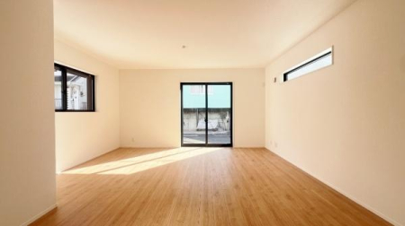 �_�ސ쌧���l�s����折���J��2���ڂ̐V�z��ˌ��Ẵ��r���O