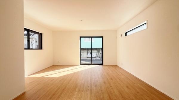 �_�ސ쌧���l�s����折���J��2���ڂ̐V�z��ˌ��Ẵ��r���O