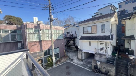 �_�ސ쌧���l�s����折���J��2���ڂ̐V�z��ˌ��Ă̏Z�˂���̒��]�ʐ^