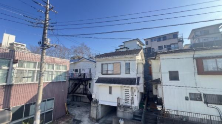 �_�ސ쌧���l�s����折���J��2���ڂ̐V�z��ˌ��Ă̏Z�˂���̒��]�ʐ^