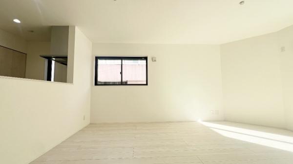 �_�ސ쌧���l�s����折���J��2���ڂ̐V�z��ˌ��Ẵ��r���O