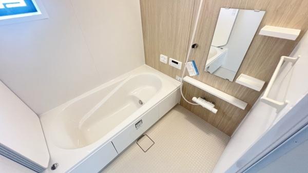 �_�ސ쌧���l�s����折���J��2���ڂ̐V�z��ˌ��Ă̗���