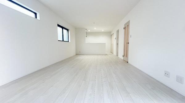 �_�ސ쌧���l�s����折���J��2���ڂ̐V�z��ˌ��Ẵ��r���O