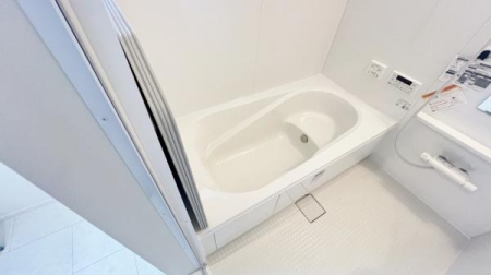 �_�ސ쌧���l�s����折���J��2���ڂ̐V�z��ˌ��Ă̗���