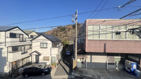 �_�ސ쌧���l�s����折���J��2���ڂ̐V�z��ˌ��Ă̏Z�˂���̒��]�ʐ^