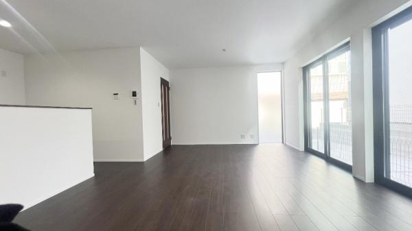 �_�ސ쌧���l�s����折���J��2���ڂ̐V�z��ˌ��Ẵ��r���O