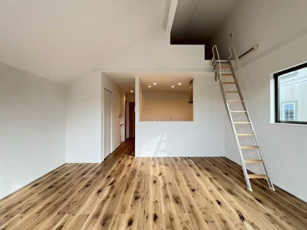 �_�ސ쌧���l�s�˒ˋ拂�򒬂̒��È�ˌ��Ẵ��r���O