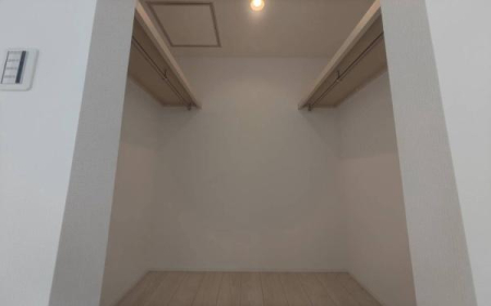 �_�ސ쌧���l�s�s�}��r�Ӓ��̐V�z��ˌ��Ă̎��[