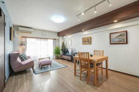 �_�ސ쌧���s�{�O�挢��2���ڂ̒��Ã}���V�����̃��r���O