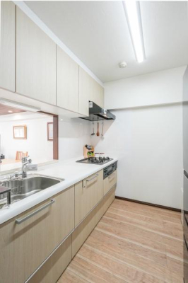 �_�ސ쌧���s�{�O�挢��2���ڂ̒��Ã}���V�����̃L�b�`��