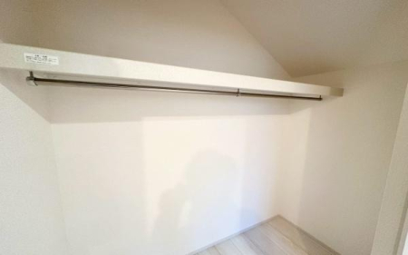 �_�ސ쌧���s�{�O����{��2���ڂ̐V�z��ˌ��Ă̎��[