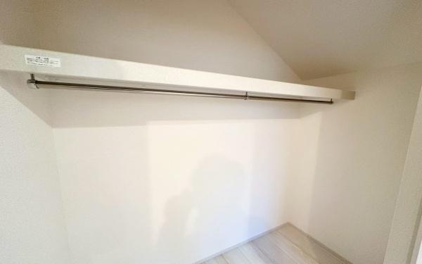 �_�ސ쌧���s�{�O����{��2���ڂ̐V�z��ˌ��Ă̎��[