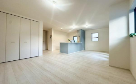 �_�ސ쌧���s�{�O����{��2���ڂ̐V�z��ˌ��Ẵ��r���O