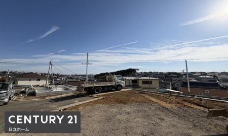 �_�ސ쌧���l�s����l�G����̐V�z��ˌ��Ă̏Z�˂���̒��]�ʐ^