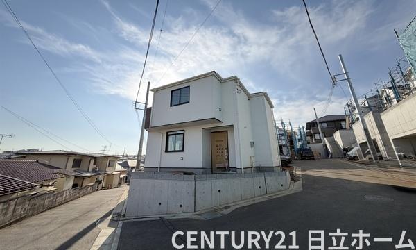 �_�ސ쌧���l�s����l�G����̐V�z��ˌ��Ă̑O�ʓ��H�܂ތ��n�ʐ^