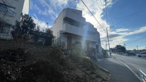 �_�ސ쌧���l�s�΋撷�Óc���̒��È�ˌ��Ă̂��̑����n