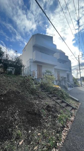 �_�ސ쌧���l�s�΋撷�Óc���̒��È�ˌ��Ă̂��̑����n