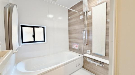 �_�ސ쌧���l�s���捡�h�����̐V�z��ˌ��Ă̗���